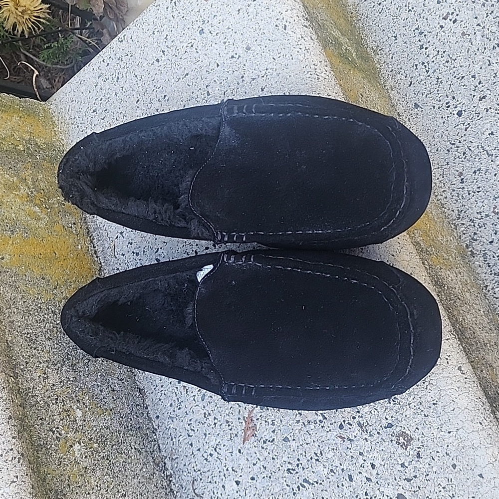 Men's Slippers - Koolaburra By UGG